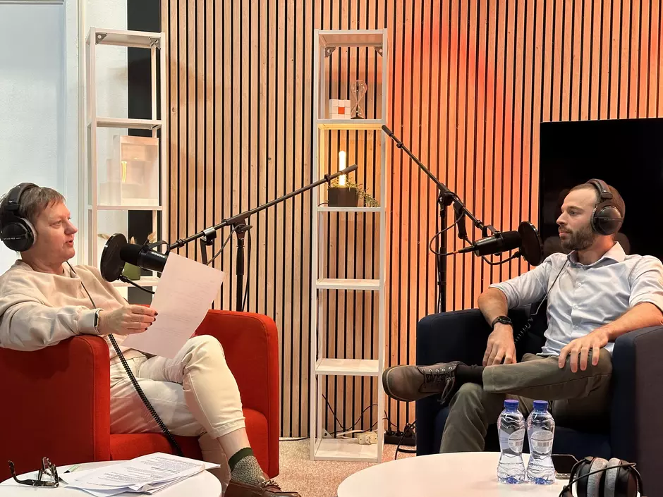 Xavier De Beauffort tijdens de opname van Veolia Voices