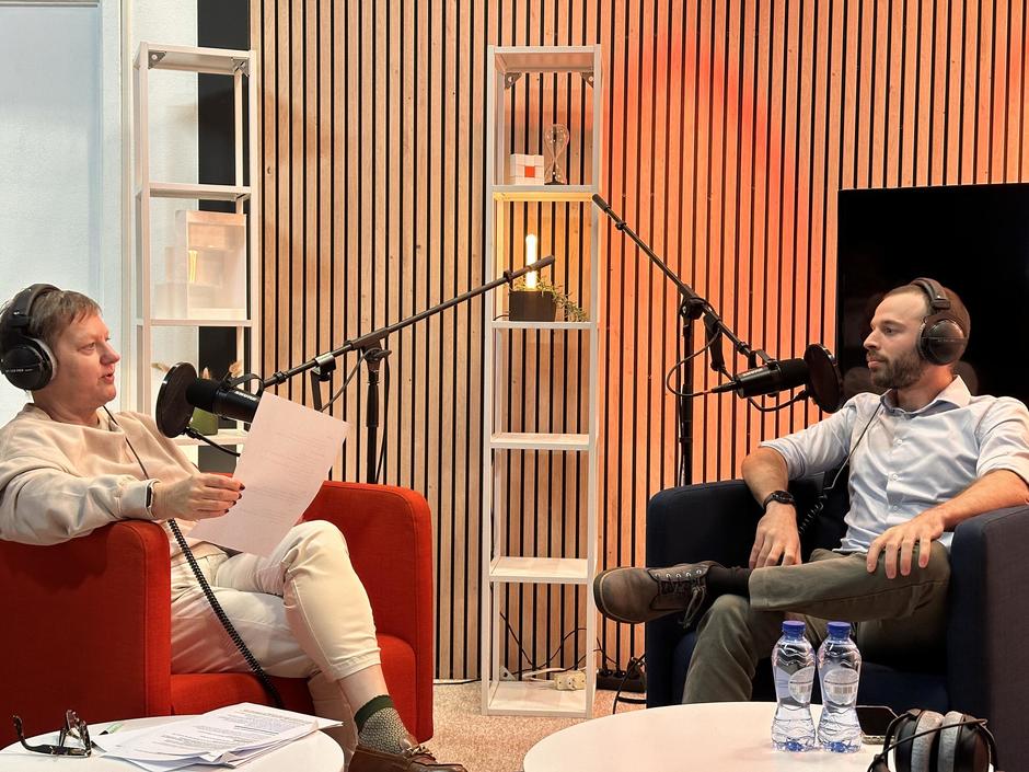 Xavier De Beauffort tijdens de opname van Veolia Voices