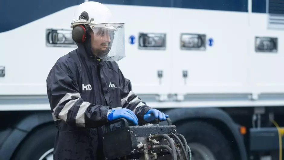 Industrieel reiniger, HCI, Veolia